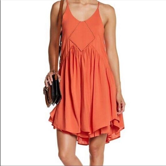 Romeo and Juliet Couture Racerback Dress - Picture 2 of 10